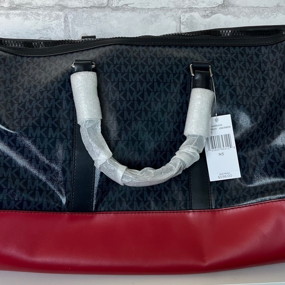 Michael Kors - Picture 1 of 6